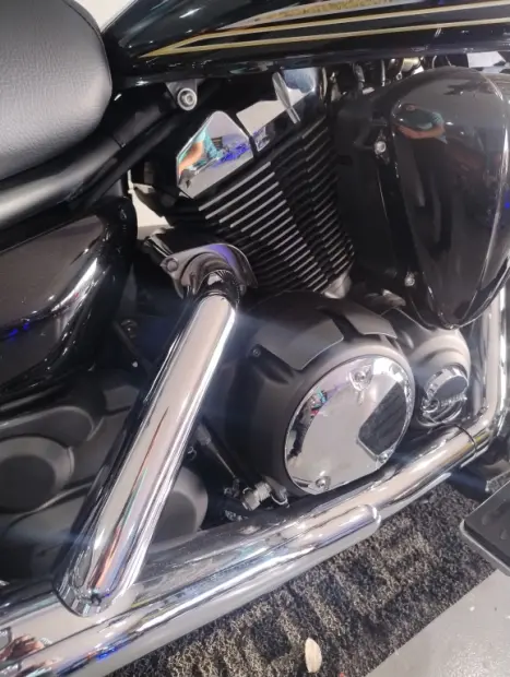 YAMAHA XVS MidnightStar 950, Foto 4