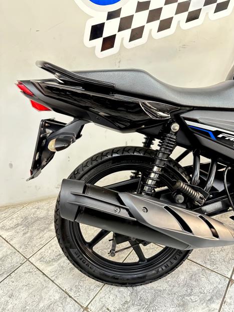 YAMAHA YBR 150 FACTOR ED, Foto 4