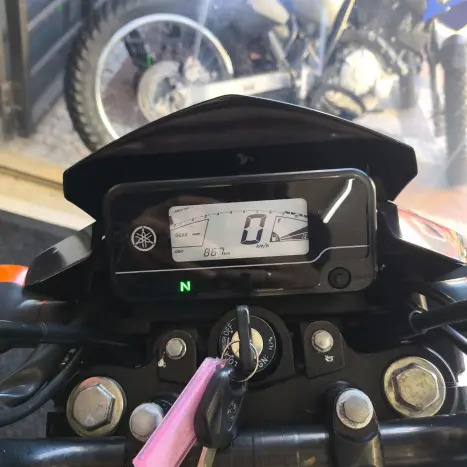 YAMAHA YBR 150 FACTOR ED, Foto 6