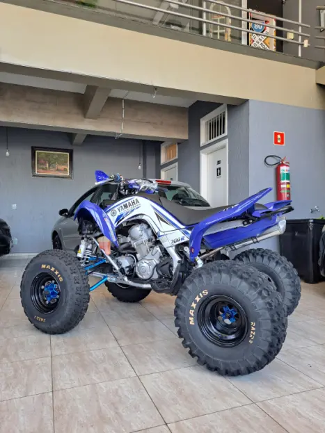 YAMAHA YFZ 700 R, Foto 8