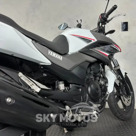 YAMAHA YS Fazer 250 , Foto 7 YAMAHA YS Fazer 250 , Foto 7