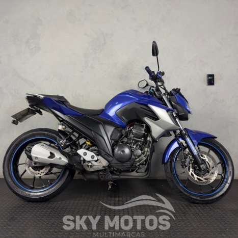 YAMAHA YS Fazer 250 , Foto 1