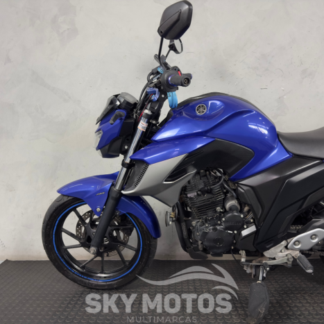YAMAHA YS Fazer 250 , Foto 12