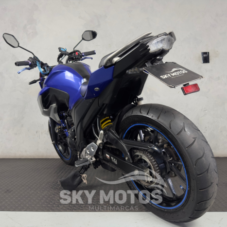 YAMAHA YS Fazer 250 , Foto 17