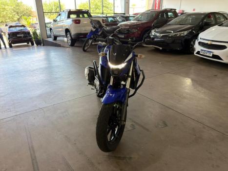 YAMAHA YS Fazer 250 , Foto 2