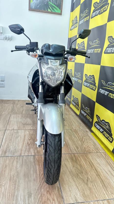 YAMAHA YS Fazer 250 , Foto 3