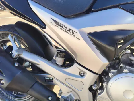 YAMAHA YS Fazer 250 , Foto 9