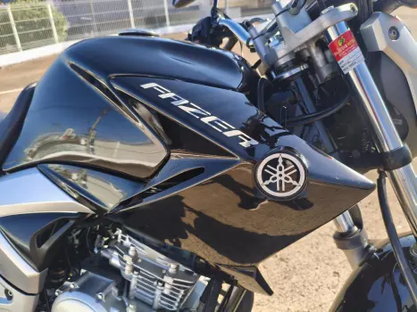 YAMAHA YS Fazer 250 , Foto 11