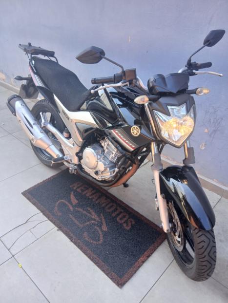 YAMAHA YS Fazer 250 , Foto 4