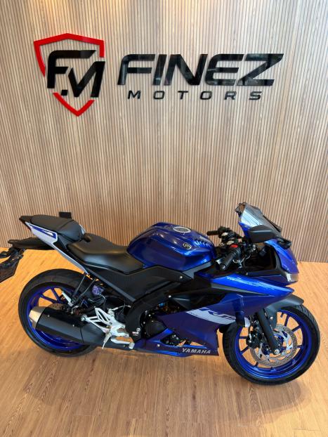 YAMAHA YZF R15 150 ABS, Foto 6
