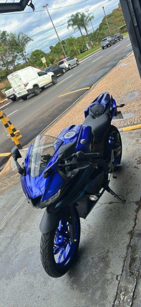 YAMAHA YZF R15 150 ABS, Foto 7