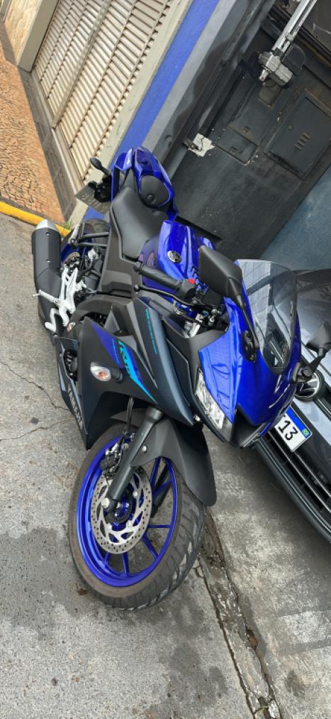 YAMAHA YZF R15 150 ABS, Foto 5