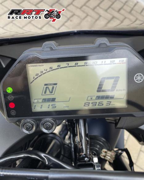 YAMAHA YZF R3 300 ABS, Foto 6