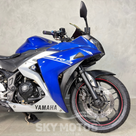 YAMAHA YZF R3 300 ABS, Foto 3