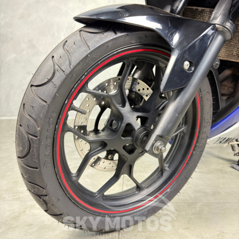 YAMAHA YZF R3 300 ABS, Foto 17