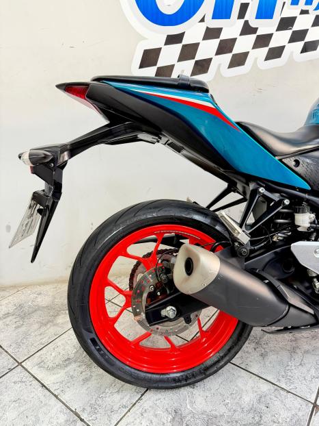 YAMAHA YZF R3 320 ABS, Foto 4