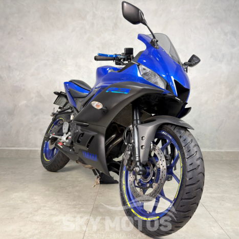 YAMAHA YZF R3 320 ABS, Foto 5