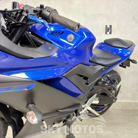 YAMAHA YZF R3 320 ABS, Foto 15