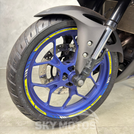 YAMAHA YZF R3 320 ABS, Foto 16