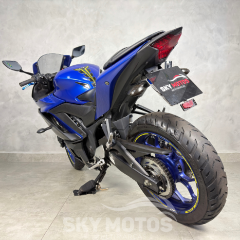 YAMAHA YZF R3 320 ABS, Foto 17
