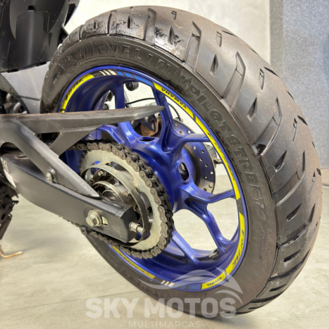 YAMAHA YZF R3 320 ABS, Foto 19