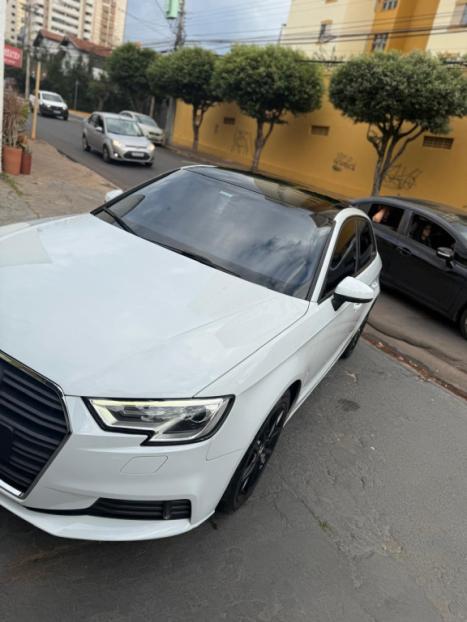 AUDI A3 1.4 16V 4P 35 TFSI SPORTBACK S LINE LIMITED TIPTRONIC AUTOMTICO, Foto 4