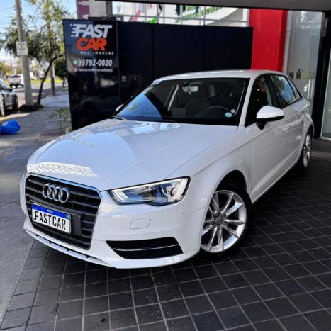 AUDI A3 1.4 16V 4P TFSI SPORTBACK S-TRONIC AUTOMTICO, Foto 2