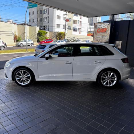 AUDI A3 1.4 16V 4P TFSI SPORTBACK S-TRONIC AUTOMTICO, Foto 4
