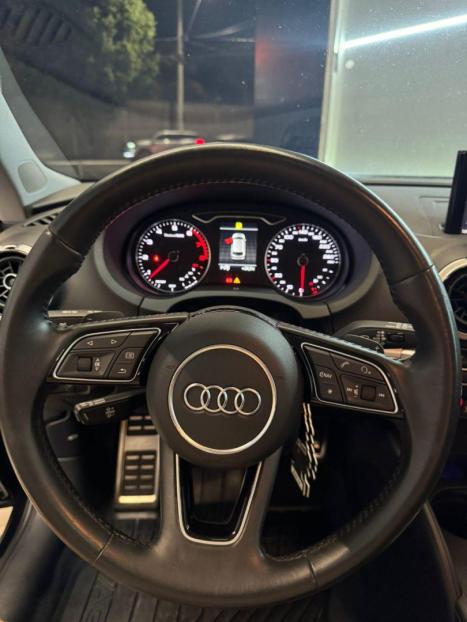 AUDI A3 1.4 16V 4P TFSI SPORTBACK S-TRONIC AUTOMTICO, Foto 2