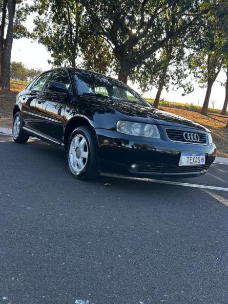 AUDI A3 1.8 4P, Foto 2