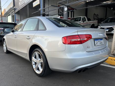 AUDI A4 2.0 16V 4P TFSI AMBIENTE MULTITRONIC AUTOMTICO, Foto 4