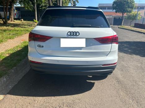 AUDI Q3 1.4 4P 35 TFSI BLACK S-TRONIC AUTOMTICO, Foto 2