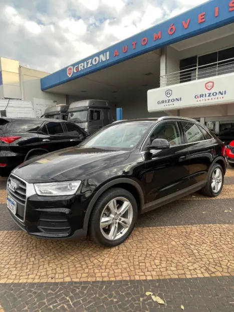 AUDI Q3 1.4 4P FLEX TFSI AMBIENTE S-TRONIC AUTOMTICO, Foto 2