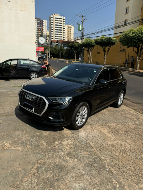 AUDI Q3 1.4 4P TFSI FLEX PRESTIGE S-TRONIC AUTOMTICO, Foto 1