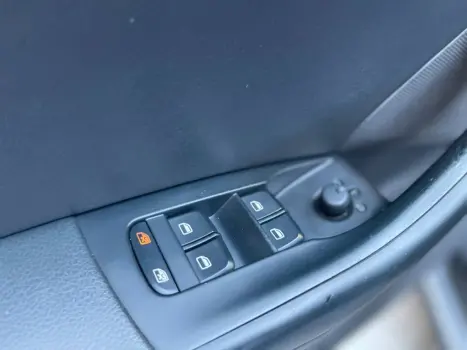 AUDI Q3 1.4 4P TFSI AMBIENTE S-TRONIC AUTOMTICO, Foto 13