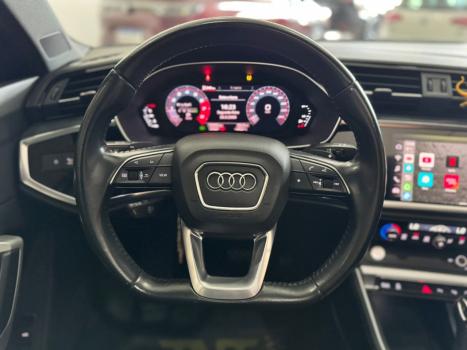 AUDI Q3 1.4 4P TFSI BLACK EDITION S-TRONIC AUTOMTICO, Foto 8