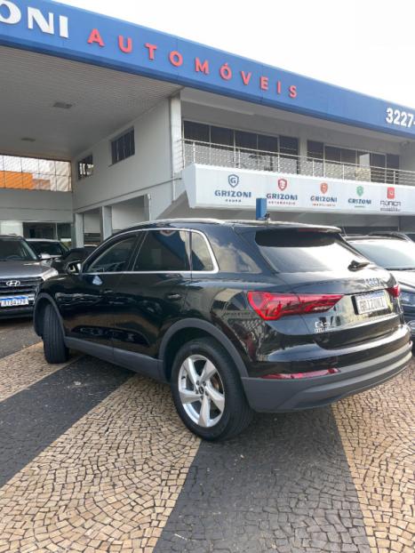 AUDI Q3 1.4 4P TFSI FLEX PRESTIGE PLUS S-TRONIC AUTOMTICO, Foto 3