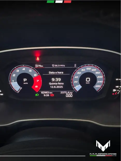 AUDI Q3 1.4 4P TFSI FLEX PRESTIGE PLUS S-TRONIC AUTOMTICO, Foto 9