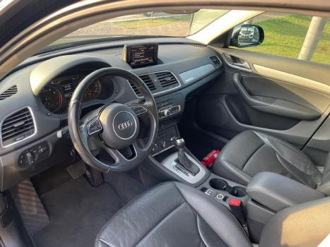 AUDI Q3 1.4 4P TFSI AMBIENTE S-TRONIC AUTOMTICO, Foto 10