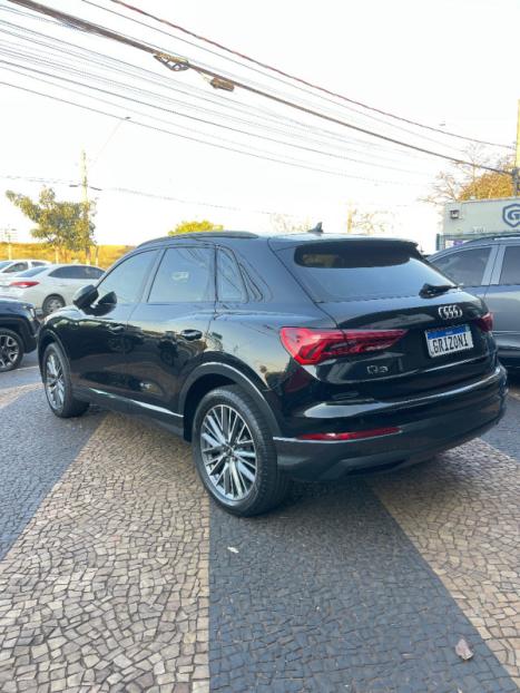 AUDI Q3 1.4 4P TFSI FLEX PRESTIGE PLUS S-TRONIC AUTOMTICO, Foto 3