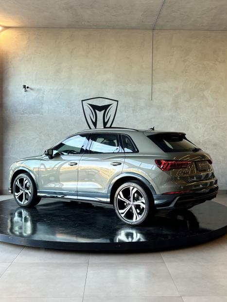 AUDI Q3 2.0 4P 40 TFSI SPORTBACK PERFORMANCE QUATTRO TIPTRONIC AUTOMTICO, Foto 6