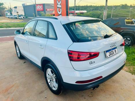 AUDI Q3 2.0 4P TFSI ATTRACTION QUATTRO S-TRONIC AUTOMTICO, Foto 4