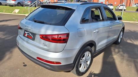 AUDI Q3 2.0 4P TFSI AMBIENTE QUATTRO S-TRONIC AUTOMTICO, Foto 4