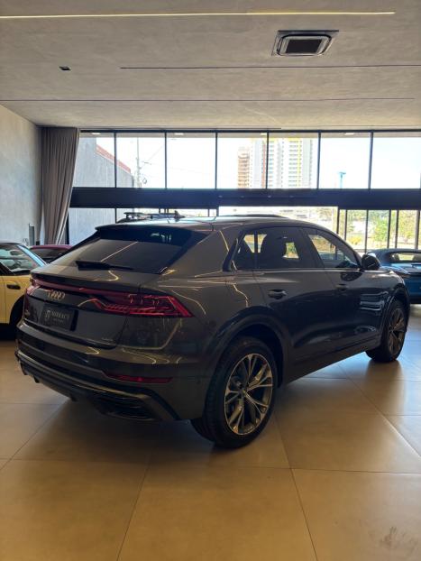 AUDI Q8 3.0 V6 24V 4P TFSI PERFORMANCE QUATTRO AUTOMTICO TIPTRONIC, Foto 4