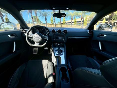 AUDI TT S 2.0 16V TFSI TURBO COUP S-TRONIC AUTOMTICO, Foto 8