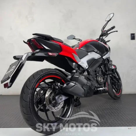 BAJAJ Dominar 200 , Foto 7