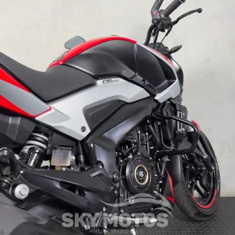 BAJAJ Dominar 200 , Foto 8