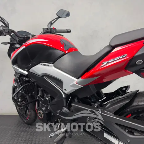 BAJAJ Dominar 200 , Foto 19