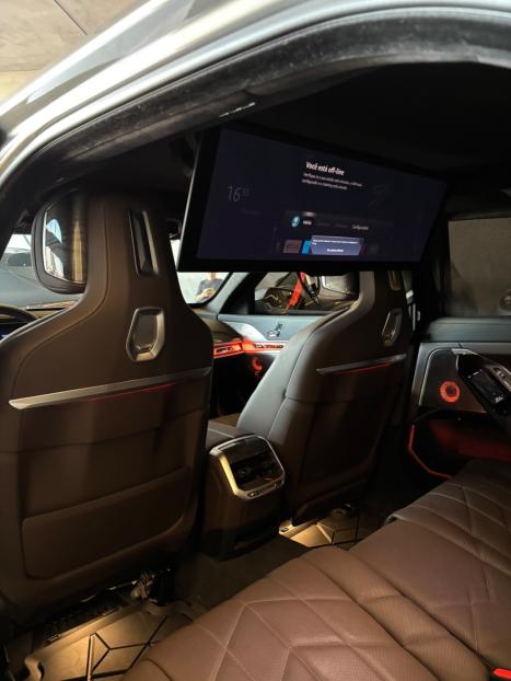 BMW I7 Eltrico Xdrive60 M Sport, Foto 7