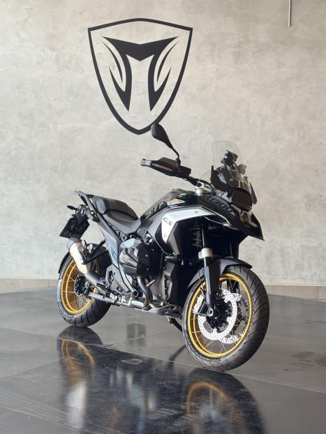 BMW R 1300 GS TRIPLE BLACK, Foto 1